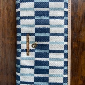 Spartina wallet. I have no tags for this. Never used.